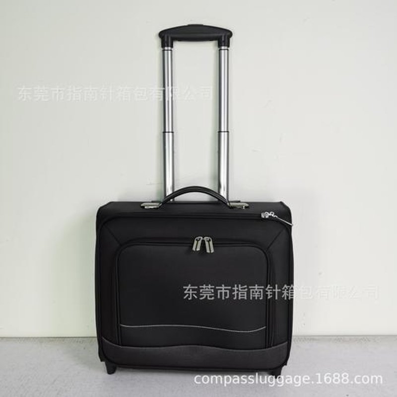 双肩包批发行业动态：从趋势到机遇